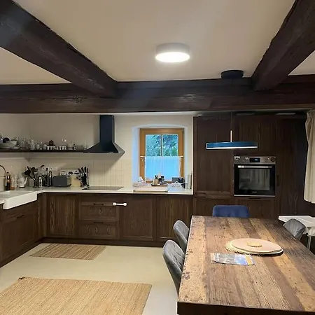 Large Renovated Semesterbostad *