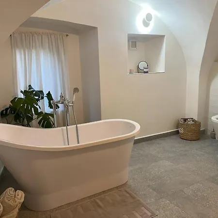 Semesterbostad Large Renovated